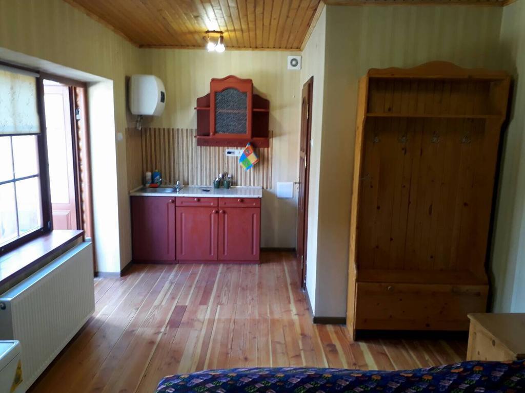 Maison d'hôtes Rancho 555 à Oujhorod Extérieur photo